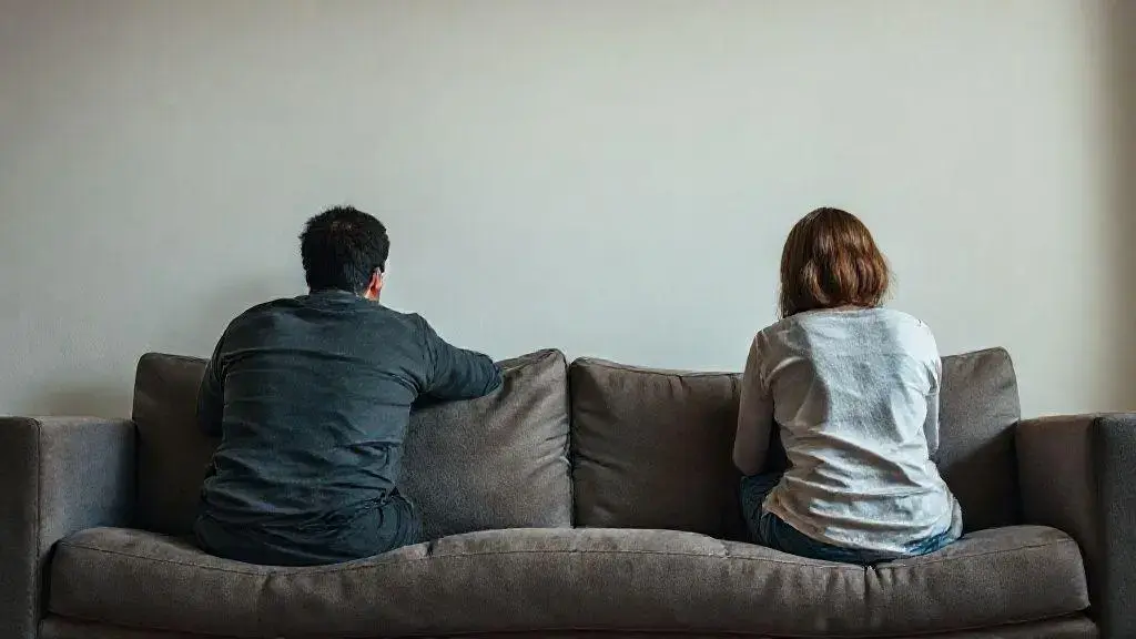 Causas comuns de solidão no casamento